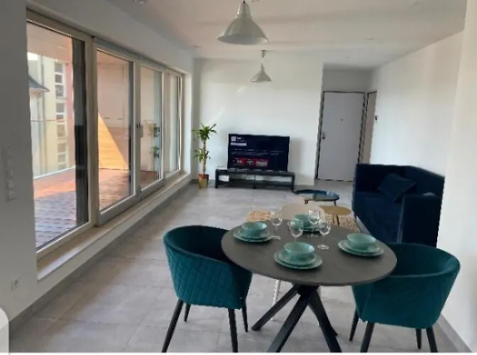 Apartment Charming One Bedroom With Terrace&parking In Center *