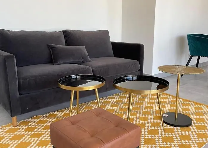 Charming One Bedroom With Terrace&parking In Center *